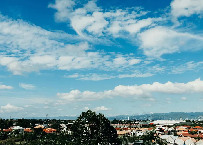 Apartamento Resort-style Condo, Near Airport, Pool, Fast Wifi, Netflix&disney *