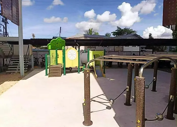 Resort-style Condo, Near Airport, Pool, Fast Wifi, Netflix&disney Isla de Mactán