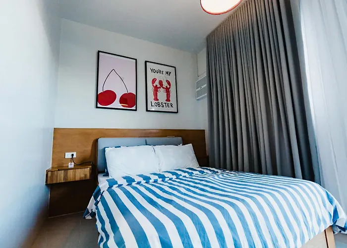 Resort-style Condo, Near Airport, Pool, Fast Wifi, Netflix&disney *